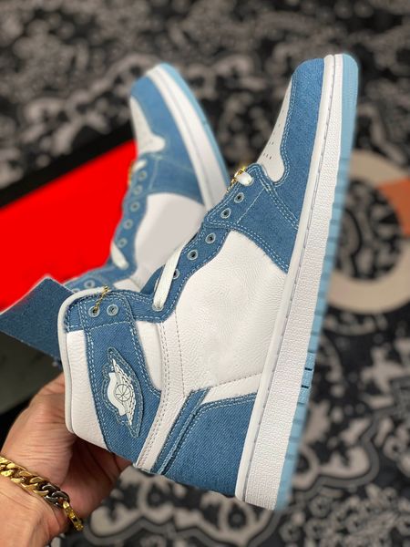 release authentic 1 high og wmns denim basketball shoes white worn blue metallic gold 1s sneakers retro men women sports shoes with box
release authentic 1 high og wmns denim basketball shoes white worn blue metallic gold 1s sneakers retro men women sports shoes with box
