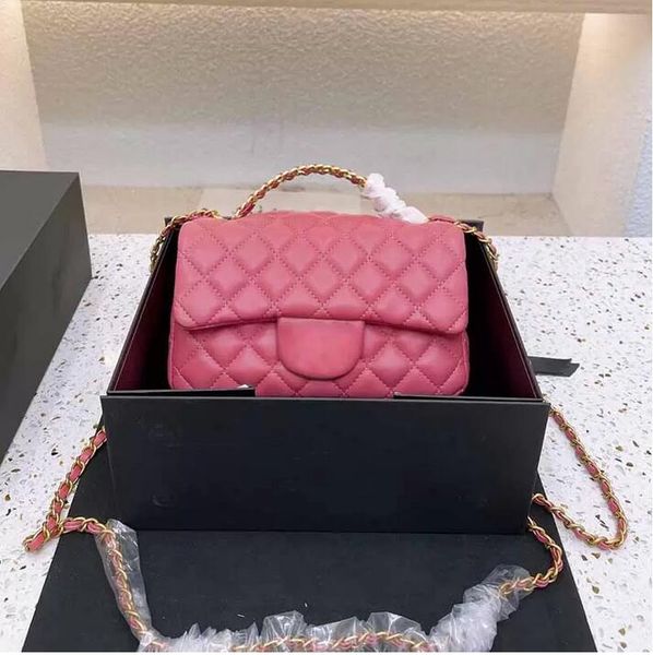 fashion women small flap designer bags aged lambskin solid color crossbody bag classic handbag gold-tone metal chain golden letter handle ha
fashion women small flap designer bags aged lambskin solid color crossbody bag classic handbag gold-tone metal chain golden letter handle ha