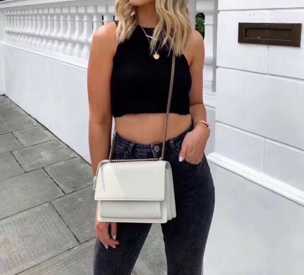 premium crossbody designer bags classic fashion luxury fan flap one shoulder crossbody women bags
premium crossbody designer bags classic fashion luxury fan flap one shoulder crossbody women bags
