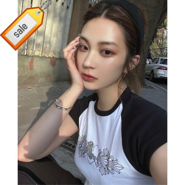 designer latest fashion trendy brand men's t-shirts women's factory online export 2022 cherry pink vine short sleeve color tee y2k, White;black
designer latest fashion trendy brand men's t-shirts women's factory online export 2022 cherry pink vine short sleeve color tee y2k, White;black