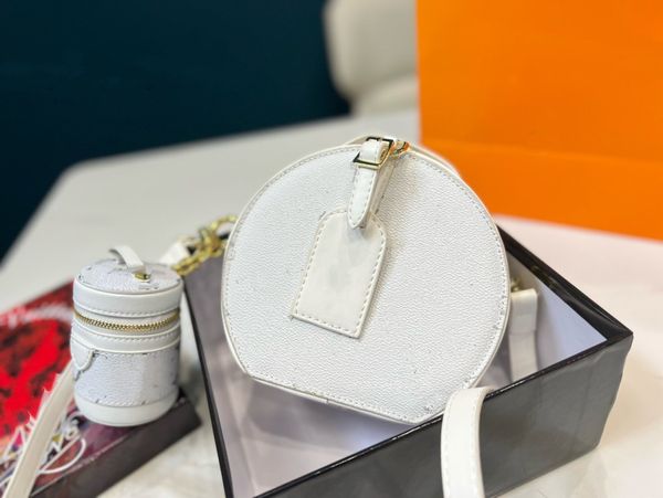 2022 shoulder bag designer crossbody luxury mini water cup round wallet backpack xb40078
2022 shoulder bag designer crossbody luxury mini water cup round wallet backpack xb40078