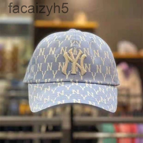 ball caps designer korea chao brand spring and summer new ins old flower full mark macarone print baseball cap, Blue;gray
ball caps designer korea chao brand spring and summer new ins old flower full mark macarone print baseball cap, Blue;gray