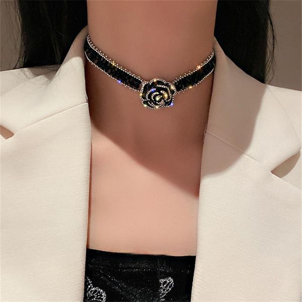 chokers handmade black crystal choker necklaces for women elegant camellia wedding banquet jewelry, Golden;silver
chokers handmade black crystal choker necklaces for women elegant camellia wedding banquet jewelry, Golden;silver
