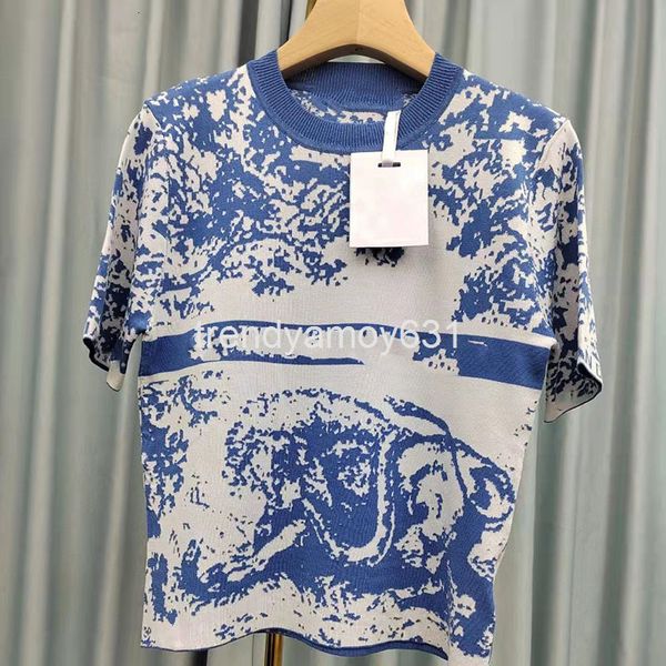 women's t-shirt 22 early spring youth temperament round neck pullover animal pattern letter regular short sleeve t-shirt knitted women, White
women's t-shirt 22 early spring youth temperament round neck pullover animal pattern letter regular short sleeve t-shirt knitted women, White