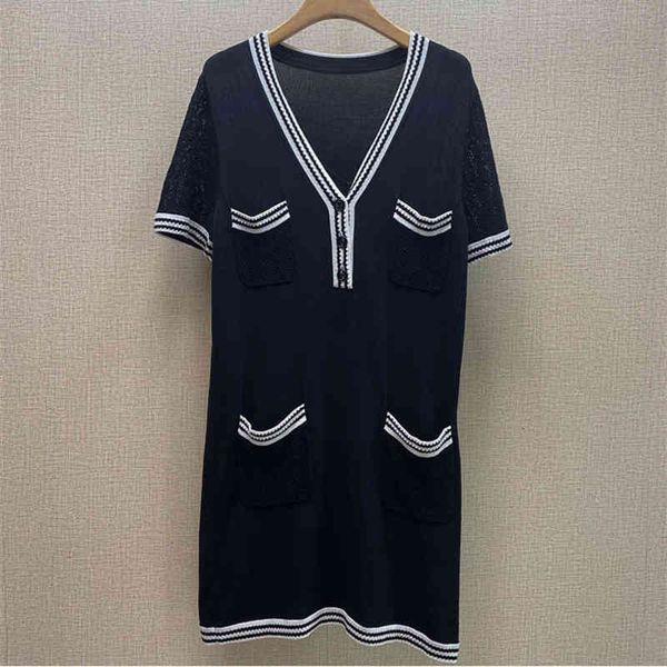 casual dresses summer ice french style black dress small fragrance slim waist knitted v-neck women's wear, Black;gray
casual dresses summer ice french style black dress small fragrance slim waist knitted v-neck women's wear, Black;gray