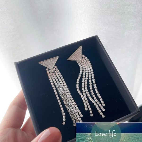 light luxury inverted triangle earrings european and american high sense long fringe elegance temperament earrings, Silver
light luxury inverted triangle earrings european and american high sense long fringe elegance temperament earrings, Silver