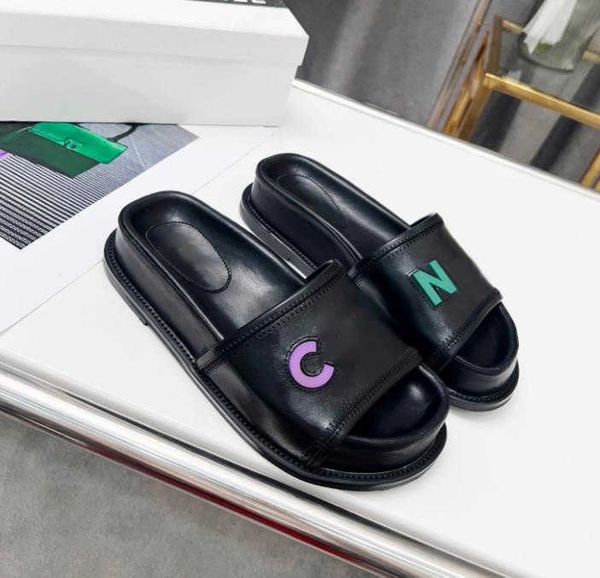 luxury designer new women slippers letter slippers flat sandal fashion sandals summer size 35-40, Black
luxury designer new women slippers letter slippers flat sandal fashion sandals summer size 35-40, Black
