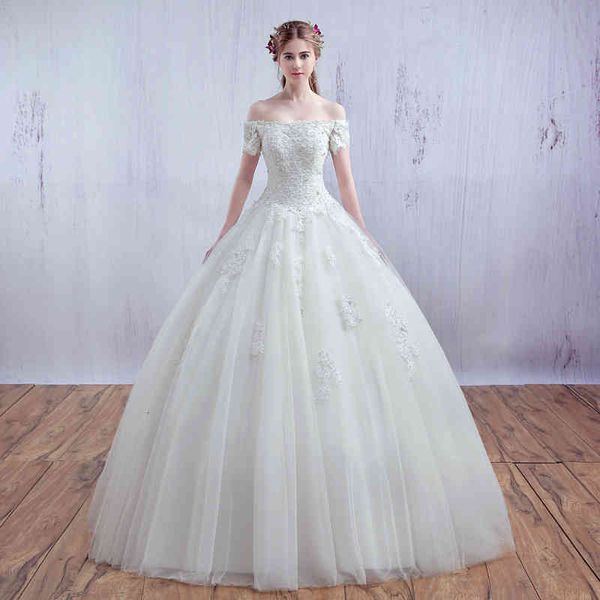 ball gown wedding dresses one shoulder collar wedding dress spring european style simple wide sleeved slim bride, White
ball gown wedding dresses one shoulder collar wedding dress spring european style simple wide sleeved slim bride, White