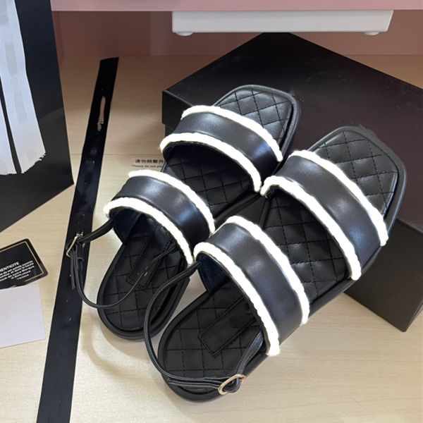 2022 c sandals designer flat heel slipper genuine leather pearl slingbacks for women summer luxury fashion soft party banquet shoes size 35-, Black
2022 c sandals designer flat heel slipper genuine leather pearl slingbacks for women summer luxury fashion soft party banquet shoes size 35-, Black