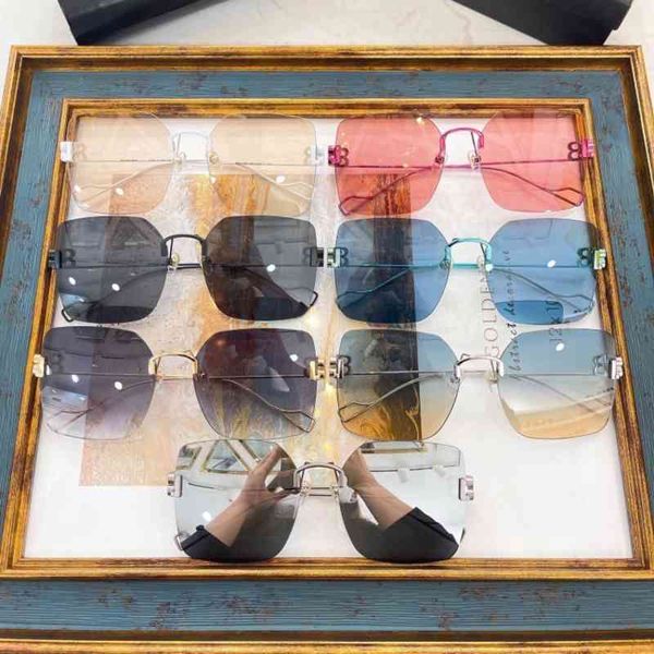 sunglasses paris brand net red same style personality double boundless large box ultra light women's bb0113 ickw, White;black
sunglasses paris brand net red same style personality double boundless large box ultra light women's bb0113 ickw, White;black