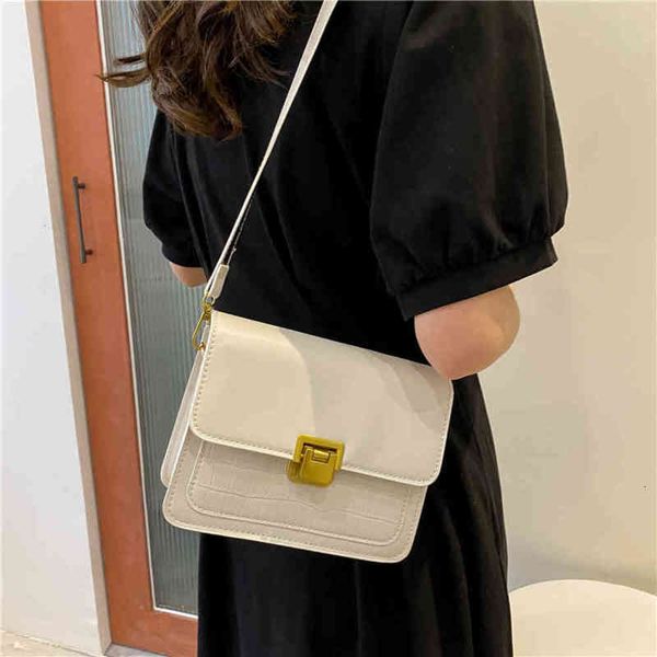 highest quality luxury one-shoulder female bag women's texture messenger simple small chain single shoulder handbags wholesale
highest quality luxury one-shoulder female bag women's texture messenger simple small chain single shoulder handbags wholesale