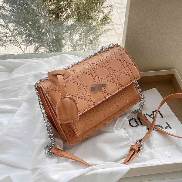 70% off lingge chain women's fashion korean version single shoulder armpit texture foreign style menger small square bag
70% off lingge chain women's fashion korean version single shoulder armpit texture foreign style menger small square bag