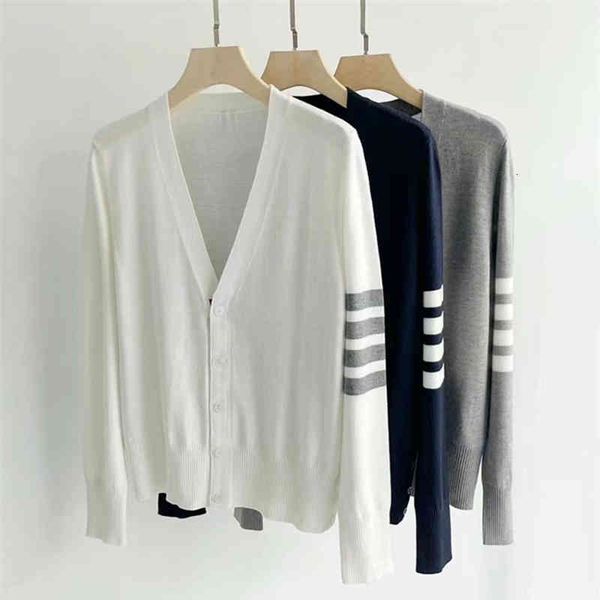 women's knits tees wang xinling's same style tb academic classic versatile v-neck long sleeve slim fit reduced age knitted cardiga, White
women's knits tees wang xinling's same style tb academic classic versatile v-neck long sleeve slim fit reduced age knitted cardiga, White