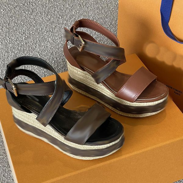 2022 women designer sandals starboard wedge sandals espadrilles leather high heels with adjustable buckle wedding dress lady shoes with box, Black
2022 women designer sandals starboard wedge sandals espadrilles leather high heels with adjustable buckle wedding dress lady shoes with box, Black