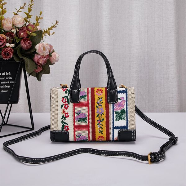 designer handbags wallets shoulder bags fashion women handbag branded canvas embossed stitching leather messenger bag premium banquet bags
designer handbags wallets shoulder bags fashion women handbag branded canvas embossed stitching leather messenger bag premium banquet bags