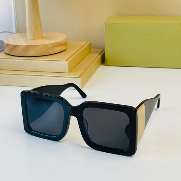 Square Frame Sunglasses Womens oversized sun glasses 4312 sculptural gold-plated motif big double letter legs simple fashion style top quality good sale UV400
Square Frame Sunglasses Womens oversized sun glasses 4312 sculptural gold-plated motif big double letter legs simple fashion style top quality good sale UV400