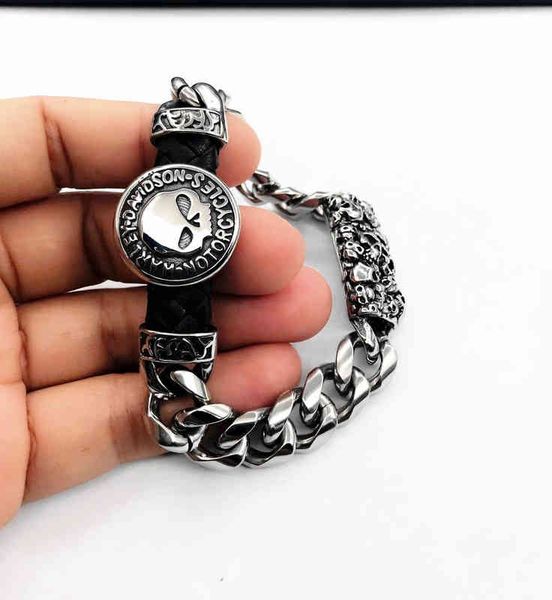 bracelets fashion boy punk motorcycle titanium steel leather rope, Golden;silver
bracelets fashion boy punk motorcycle titanium steel leather rope, Golden;silver
