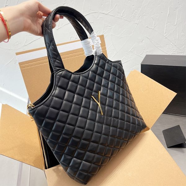 luxury handbags designers bag women large capacity shoulder bag tote shopping bags leather purses wallet
luxury handbags designers bag women large capacity shoulder bag tote shopping bags leather purses wallet