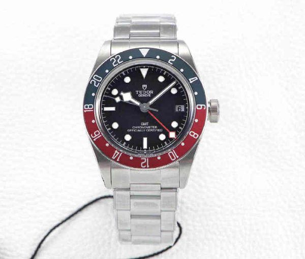 women's watch designer zf kilang hitam bay gmt m79830rb dail 2824-2 stainless steel red and blue bezel black dial watch, Slivery;golden
women's watch designer zf kilang hitam bay gmt m79830rb dail 2824-2 stainless steel red and blue bezel black dial watch, Slivery;golden