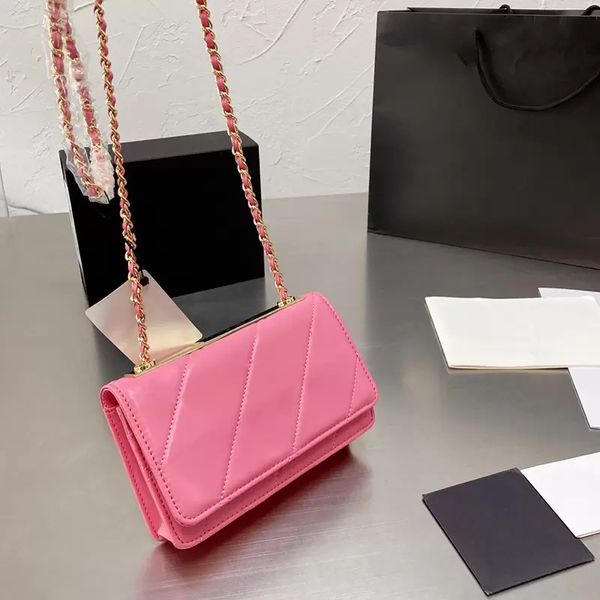 lambskin trendy designer bags 19 series wallet on chain matelasse quilted classic flap fashion purse card holder gold hardware phone pocket
lambskin trendy designer bags 19 series wallet on chain matelasse quilted classic flap fashion purse card holder gold hardware phone pocket
