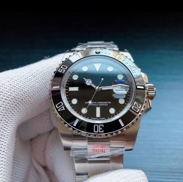 men's luxury automatic watch sapphire mirror 316l stainless steel strap waterproof 30 meter high-quality watch, Slivery;brown
men's luxury automatic watch sapphire mirror 316l stainless steel strap waterproof 30 meter high-quality watch, Slivery;brown