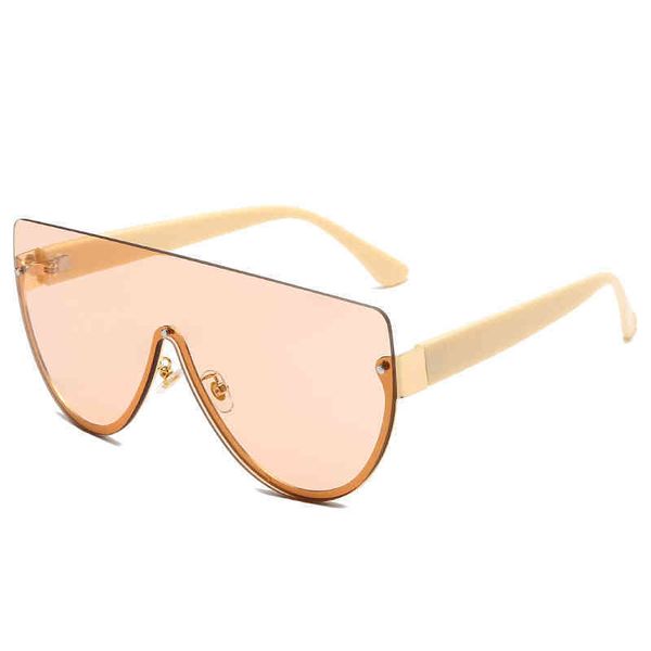 fashion one piece large frame women's sunglass metal wide leg street shooting new sunglass, White;black
fashion one piece large frame women's sunglass metal wide leg street shooting new sunglass, White;black