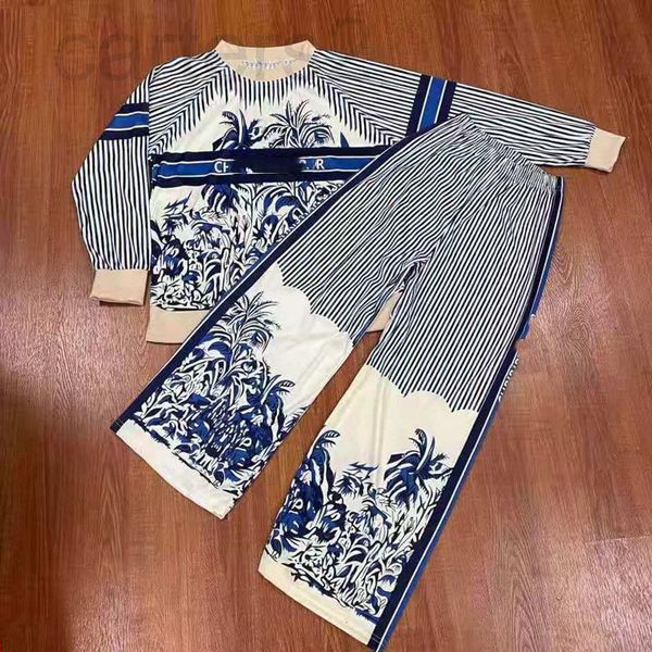 women's hoodies & sweatshirts designer autumn 2021 new coconut letter printing fashion leisure long sleeve wide leg pants set two-piece, Black
women's hoodies & sweatshirts designer autumn 2021 new coconut letter printing fashion leisure long sleeve wide leg pants set two-piece, Black