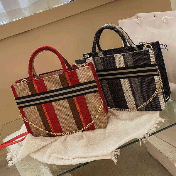 veryme women's bag large tote bag fashion new quality leather women's designer handbag high capacity shoulder messenger bag 220511
veryme women's bag large tote bag fashion new quality leather women's designer handbag high capacity shoulder messenger bag 220511