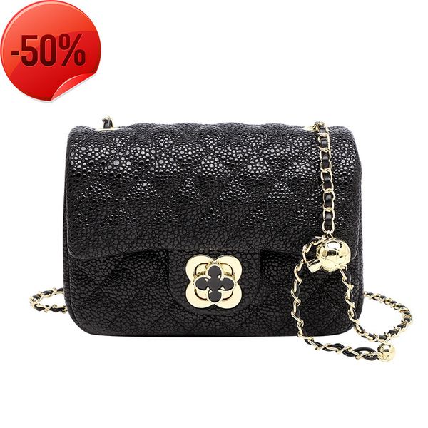 fashion luxury designerfashion caviar lingge chain korean version 2022 spring and summer new women's single shoulder messenger small sq
fashion luxury designerfashion caviar lingge chain korean version 2022 spring and summer new women's single shoulder messenger small sq