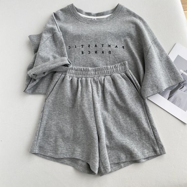 2022 summer two piece sets womens outifits short sleeve t shirts and shorts set of two fashion pieces for women casual outfit 0616, Black;gray
2022 summer two piece sets womens outifits short sleeve t shirts and shorts set of two fashion pieces for women casual outfit 0616, Black;gray