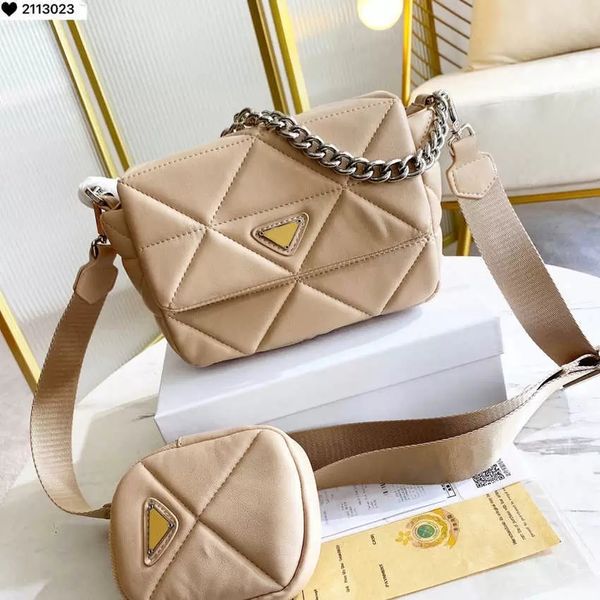 fashion designer bags luxury shoulder bag leather handbags elling women cross body bag chest pack lady tote chains purses, Black;red
fashion designer bags luxury shoulder bag leather handbags elling women cross body bag chest pack lady tote chains purses, Black;red