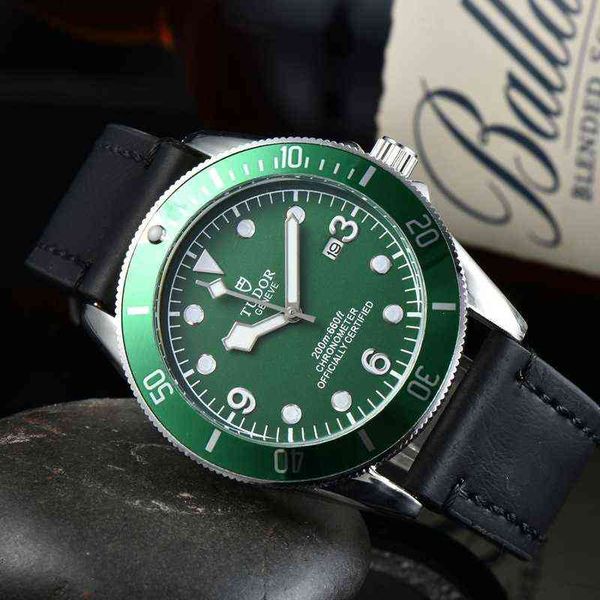 fashion watches mens montre diamond movement luxury designer watch fashion women's men's tudors 2t0b 2h1o 879f879f, Slivery;golden
fashion watches mens montre diamond movement luxury designer watch fashion women's men's tudors 2t0b 2h1o 879f879f, Slivery;golden