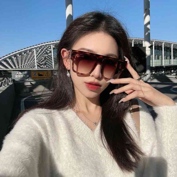 sunglasses trendy women's big double fashion plate box couple men's full frame, White;black
sunglasses trendy women's big double fashion plate box couple men's full frame, White;black