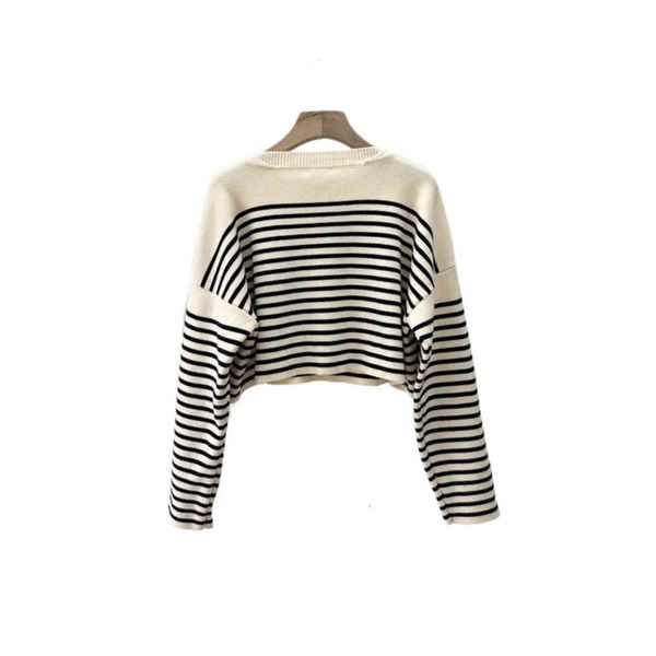 fashion luxury designer women's crewneck sweater classic stripe knit letters pullover sweater high waist oversized coat,quality, White;black
fashion luxury designer women's crewneck sweater classic stripe knit letters pullover sweater high waist oversized coat,quality, White;black