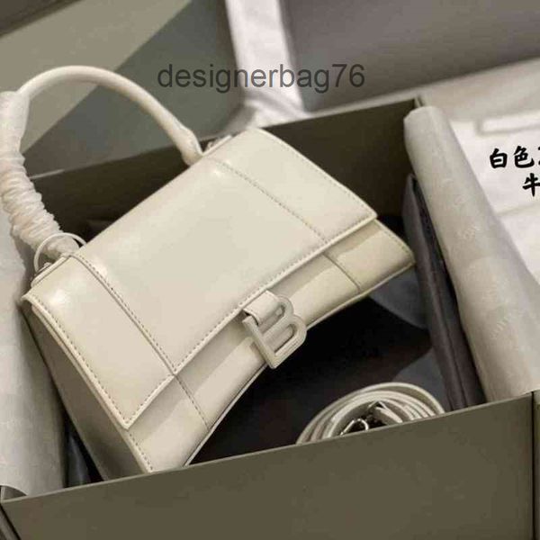 bag balencaigaass women classic handbags bags high version home word leather cowhide plain hand retro fashion hourglass shoulder crossody g2
bag balencaigaass women classic handbags bags high version home word leather cowhide plain hand retro fashion hourglass shoulder crossody g2