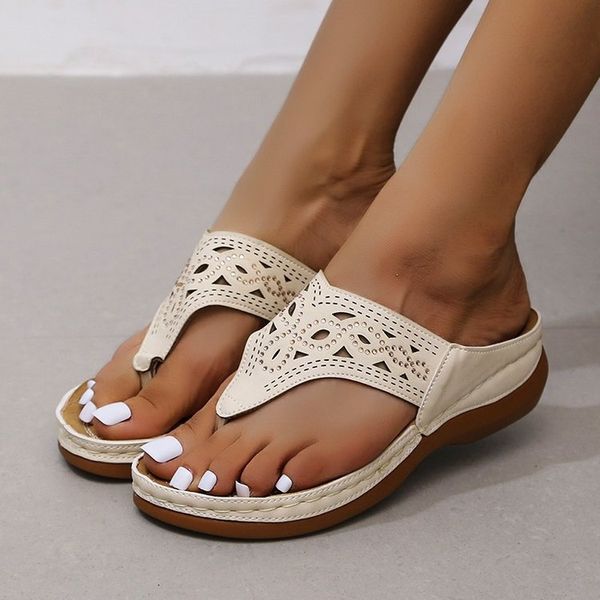 comfortable beach flat slippers outdoor summer hollow out women shoes designer flip flops slugged bottom lady beach slipper rhinestones sand, Black
comfortable beach flat slippers outdoor summer hollow out women shoes designer flip flops slugged bottom lady beach slipper rhinestones sand, Black