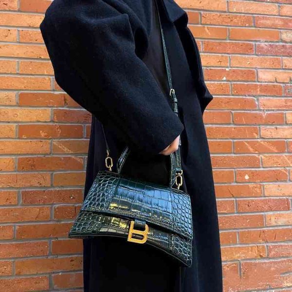luxury crossbody handbags hourglass bag high version b home women's leather crocodile 2022 fashionable one shoulder diagonal hand 8gnj
luxury crossbody handbags hourglass bag high version b home women's leather crocodile 2022 fashionable one shoulder diagonal hand 8gnj