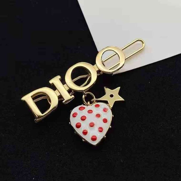 2022 factory wholesale new di home pendant red strawberry love star hollowed out lovely sweetheart valentine's day gift hairpin, Golden;silver
2022 factory wholesale new di home pendant red strawberry love star hollowed out lovely sweetheart valentine's day gift hairpin, Golden;silver
