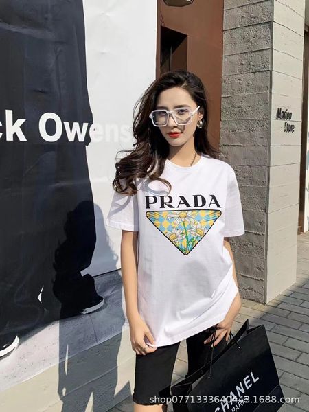 women's t-shirt designer p's 2022ss new t-shirt unique printing pattern exquisite high-end temperament korean versatile fashion br, White
women's t-shirt designer p's 2022ss new t-shirt unique printing pattern exquisite high-end temperament korean versatile fashion br, White