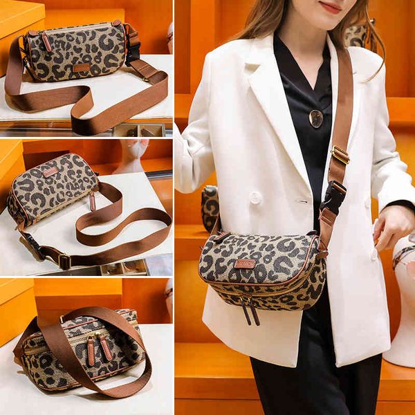 bag female new high-level sense niche design versatile chest bag zipper sling one shoulder diagonal cross leopard dumpling pattern waist pur
bag female new high-level sense niche design versatile chest bag zipper sling one shoulder diagonal cross leopard dumpling pattern waist pur