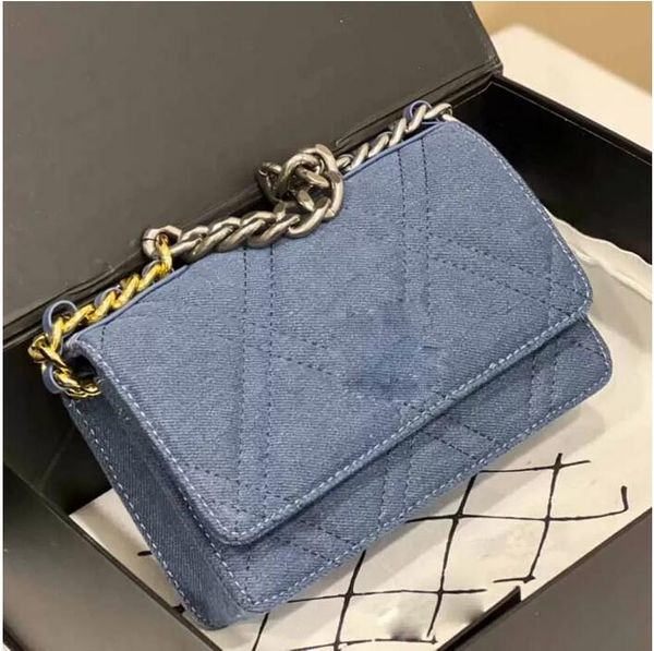 fashion womens denim flap crossbody designer bags blue cowboy mini classic handbags gold-tone/silver metal chains handheld totes bags should
fashion womens denim flap crossbody designer bags blue cowboy mini classic handbags gold-tone/silver metal chains handheld totes bags should