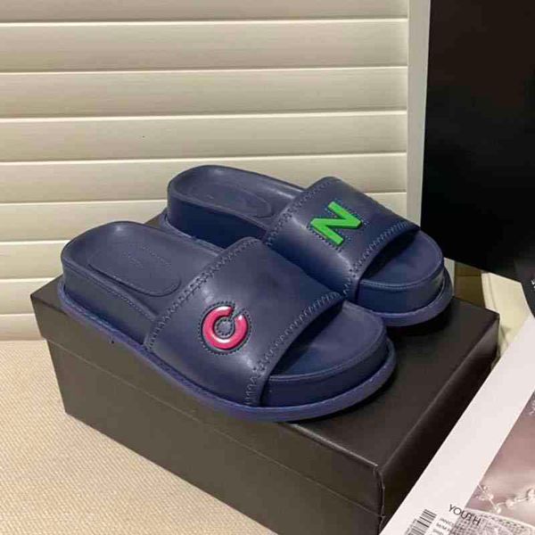 2022 fashion slide sandals slippers designer beach slipper platform flip flops for women resorts black summer ladie rainbows
2022 fashion slide sandals slippers designer beach slipper platform flip flops for women resorts black summer ladie rainbows
