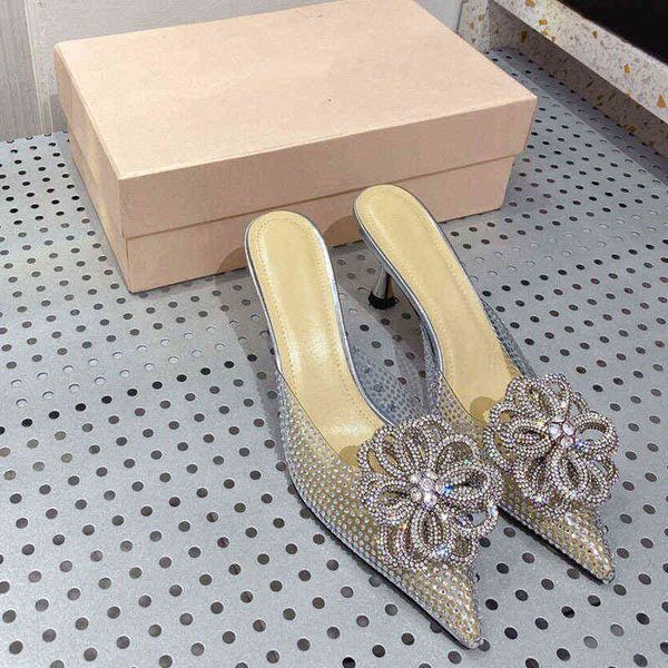 2022 spring and summer pvc film rhinestone flower pointed baotou high heels wearing fairy style slippers women's shoes, Black
2022 spring and summer pvc film rhinestone flower pointed baotou high heels wearing fairy style slippers women's shoes, Black