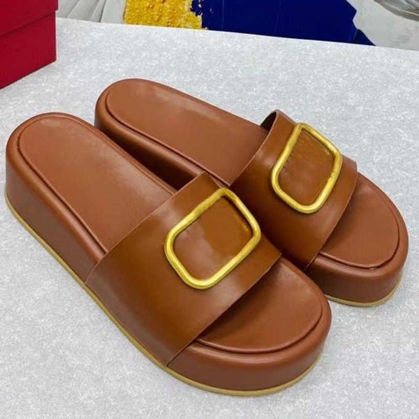 luxury designers slippers slide sandal with straps summer outdoor fashion canvas slipper multicolor slides beach shoes size35-40, Black
luxury designers slippers slide sandal with straps summer outdoor fashion canvas slipper multicolor slides beach shoes size35-40, Black