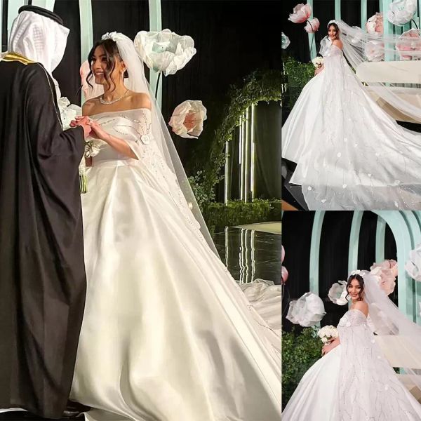2022 ballgown wedding dresses brial gown with cape off the shoulder beading handmade flowers sweep train custom made tulle vestidos de novia, White
2022 ballgown wedding dresses brial gown with cape off the shoulder beading handmade flowers sweep train custom made tulle vestidos de novia, White