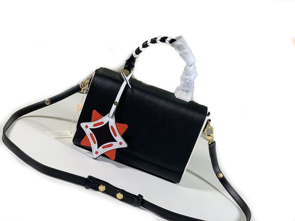 2023 luxury brand designers women handbags luxurys lady shoulder bags highs quality messenger bag classic flowers crossbody purses chains pl, Black
2023 luxury brand designers women handbags luxurys lady shoulder bags highs quality messenger bag classic flowers crossbody purses chains pl, Black
