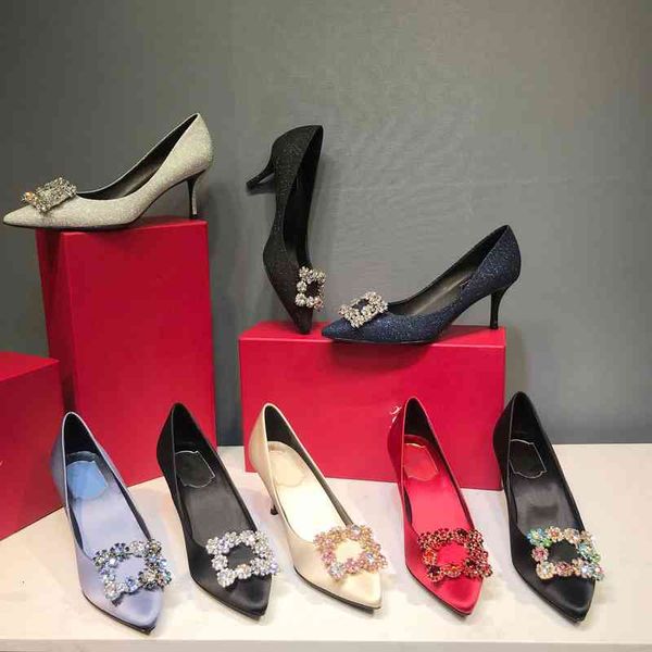 sandals dongguan goods are not ordinary rv silk satin single shoes pointed high heels women's diamond buckle snowflake wedding, Black
sandals dongguan goods are not ordinary rv silk satin single shoes pointed high heels women's diamond buckle snowflake wedding, Black