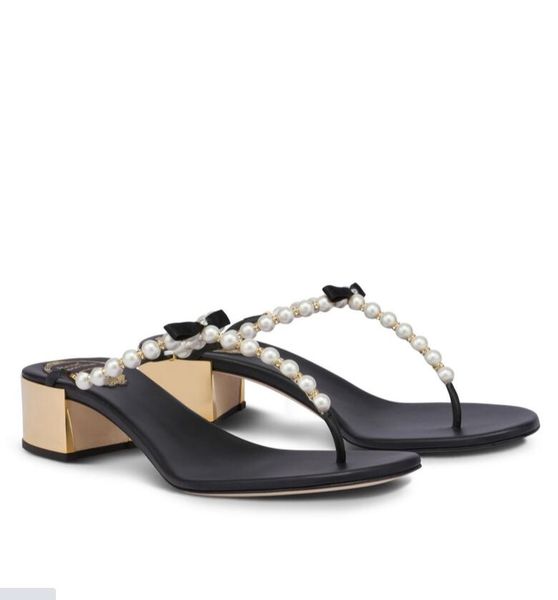 famous summer renecaovilla sandals shoes with pearls eliza low-heeled leather flip flops chunky heels sandalias slip on lady mules & slipper, Black
famous summer renecaovilla sandals shoes with pearls eliza low-heeled leather flip flops chunky heels sandalias slip on lady mules & slipper, Black
