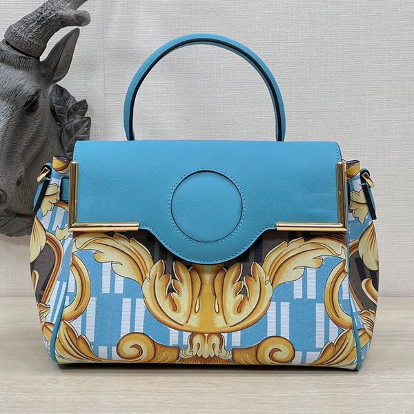 handbag chain crossbody bag shoulder bags flip women jointly-designed fashion letters lady purse adjustable straps
handbag chain crossbody bag shoulder bags flip women jointly-designed fashion letters lady purse adjustable straps