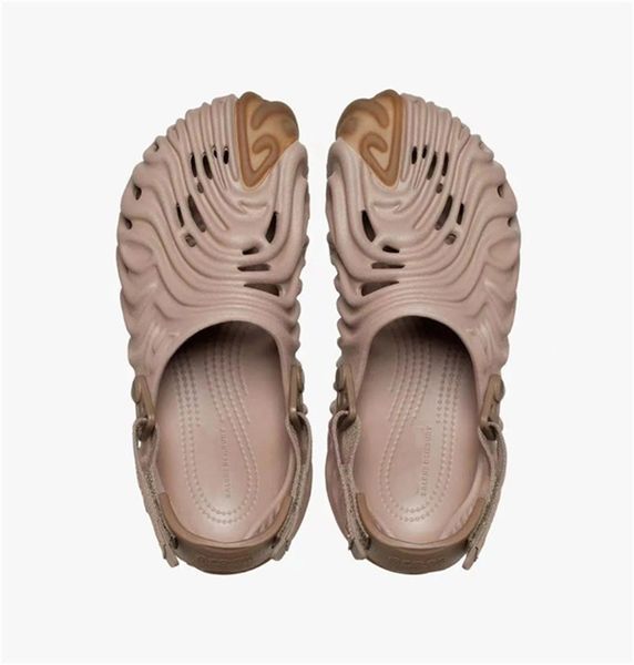 2022 polle clogs women sandals croc shoes summer slides for brand design sandalias mujer zapatos planos slippers 220408 size 35-46, Black 
2022 polle clogs women sandals croc shoes summer slides for brand design sandalias mujer zapatos planos slippers 220408 size 35-46, Black